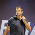 Vujasinović: Srbiju očekuje lepa budućnost!