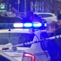 Novi detalji pokušaja ubistva na Voždovcu: Izbo druga, pa razvaljivao vrata lokala u koji je žrtva pobegla