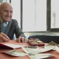Preživeo 2 ranjavanja u ratu, sada slavi 101. rođendan Deda Radivoje je živa legenda Leskovca, evo čega se nikada nije odrekao…