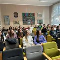 Gimnazijalci s KiM u poseti Novom Sadu Povezivanje mladih iz dve pokrajine