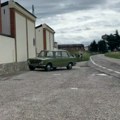 Deka (93) krenuo da obiđe očev grob, pa se izgubio Usledila je dirljiva scena koja tera suze na oči, ovaj gest će pamtiti…