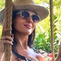 (Foto) voditeljka RTS provocira samo tako: Pozira u kupaćem i kratkom šortsu, grudi u fokusu - Ovakvu je još niste videli