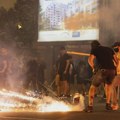 Špigel: Napadi batinaša na demonstrante u Srbiji retko su predmet istrage