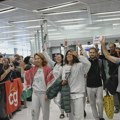 Flotila za Gazu: Grupa od 14 francuskih državljana proteranih iz Izraela vratila se u zemlju