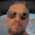 Pevač (43) je izbačen iz Granda, on doneo odluku pa napustio Srbiju i preselio se u Crnu Goru: Sad objavio snimak sa broda…