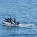 Operacija spasavanja izvedena u poslednjem trenutku: Nemirno more je pretilo