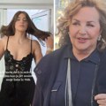 Šlic do kuka i bujni dekolte: Ana Bekuta unuci Sonji poklonila haljinu iz devedesetih, muškarci trljaju oči
