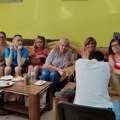 Posle usvajanja Zakona o roditeljima negovateljima: Nekom majka, nekom maćeha