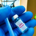 Istorijska prekretnica u lečenju raka kože! mRNK vakcina smanjuje rizik od povratka i širenja melanom za 50 odsto, testira i…