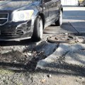 Tuča zbog parkinga u Beogradu: Izašao s ključem za točkove, brutalno pretučen! Bore mu se za život