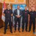 Prijem za vatrogasce-spasioce iz Zrenjanina, učesnike u međunarodnoj misiji pružanja pomoći i gašenja požara u Grčkoj…