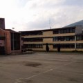 Jako nevreme oštetilo školu u Bratuncu, učenica povređena