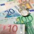Просечне плате у Црној Гори порасле у односу на прошлу годину: Објављено које професије највише зарађују и колико