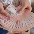 Objavljeno kada počinje isplata đačke pomoći porodicama sa decom školskih uzrasta