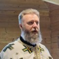 Otac Predrag Popović objavio fotografiju oskudno obučene devojke: Poruka koju je uz nju objavio nikoga nije ostavila…