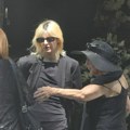 Deca Isidore Bjelice potpuno slomljena: Lav i Vila primaju saučešće u kapeli, danasa sahranjuju člana porodice