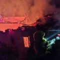 Izgoreo stambeni objekat u senjskom rudniku: Materijalna šteta velika! Plamen progutao sve (foto,video)