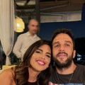 Каја Остојић од мужа добила поклон од: 14.500 евра Певачица се јавно похвалила, засијало богатство на њеној руци