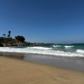 Posetili smo najlepše plaže na Kipru: Ležaljke jeftinije nego u Crnoj Gori, a minut pod tušem 1 evro