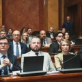 Usvojene izmene izbornih zakona, opozicija nije bila u sali