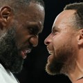 Lebron je hteo da igra sa Karijem, ali se setio navijača