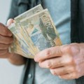 Do kada možete da podignete 6.000 dinara? Rok nije isti za sve, ova grupa građana da obrati pažnju