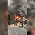 Šest osoba i dalje u kritičnom stanju, jedna nestala posle eksplozije u Parizu (video)