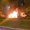 Buktinja progutala vozilo Zapalio se "jugo" na Bežanijskoj kosi (VIDEO)