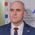 Isplivao skandalozan snimak hrvatskog ministra: Potpredsednik Vlade puca iz pištolja nadomak naseljenog mesta: U pozadini…