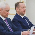Medvedev se našalio na Trampov račun: Grenland bi mogao da se pridruži Rusiji ako predsednik SAD ne ubrza njegovo "zauzimanje"…