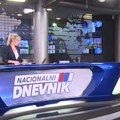 Pinkova voditeljka raspametila u bikiniju! U Dnevniku svedeno odevena, a u kupaćem bomba