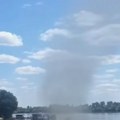(Video) Neverovatna pojava snimljena na plaži u Srbiji: Vrtlog peska se digao u vazduh, bacao sve pred sobom: Spasioci trčali…
