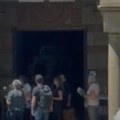 Šaka ljudi na sahrani žiže Stojanović Samo se ona pojavila od kolega (foto)