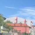 (Video): Divljao motorom kroz naseljeno mesto i to u kontra smeru! Bahata vožnja snimljena u okolini Kragujevca