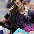 Teniser javno digao glas i uputio zahtev ATP-u, nakon što je Đoković morao da se povuče