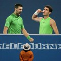 Nole na korak od ispisivanja nove istorije tenisa: Evo gde možete uživo pratiti prenos meča Đoković - Alkaraz u finalu AO