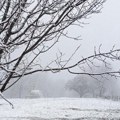 Zima ne odustaje – sneg na planinama, u većem delu zemlje hladno i kišovito