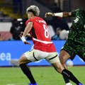 Rafael Onjedika potpisao ugovor sa Ajntrahtom