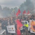 Protesti Albanaca u 14 gradova na Kosovu i Metohiji zbog presuda bivšim vođama tzv. OVK