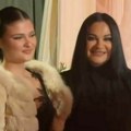 Ćerka Jane Todorović našla dečka: Kristina uhvaćena u kafiću s nepoznatim momkom, odvezli se skupim kolima