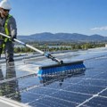 Solarni paneli moraju da se čiste - prljavština može da smanji proizvodnju energije