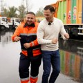 Siniša Mali doručkovao sa radnicima JKP "Gradska čistoća": Zaigrao sa zaposlenim koji je popularan na Tik-Toku