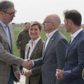 Vučić obišao aerodrom u Batajnici: Otkrio detalj iz istrage o nestanku Danke Ilić (2)