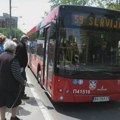 Pričaju telefonom, kasne, naglo koče: Gde i kome putnici mogu da se žale na vozače autobusa?