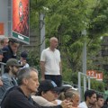 FOTO Bivši trener Federera došao da gleda srpsko čudo: Legendarni as nije mogao da skloni pogled