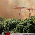 (Video, foto) požar kod Marseja pod kontrolom: Povređeno 9 vatrogasaca, izgorelo 700 hektara rastinja, oštećeno desetak kuća…