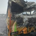 Užas pored Srbije, zapalio se autobus pun putnika: Drama nasred autoputa