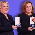 Orden Ani Bekuti i Snežani Đurišić: U elegantnom izdanju zablistale na dodeli