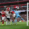 Arsenal rafalom pobegao Sitiju: Fulam razbijen za poluvreme, čekamo odgovor Pepa Gvardiole...