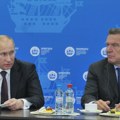 EU oštro odgovorila na ruski predlog: "Jasno je zašto Putin želi Šredera za posrednika o Ukrajini - da bi sedeo sa obe strane…